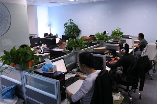 歡瑞游戲陸凌青:整合影視游戲資源_產(chǎn)業(yè)服務(wù)_新浪游戲_新浪網(wǎng)